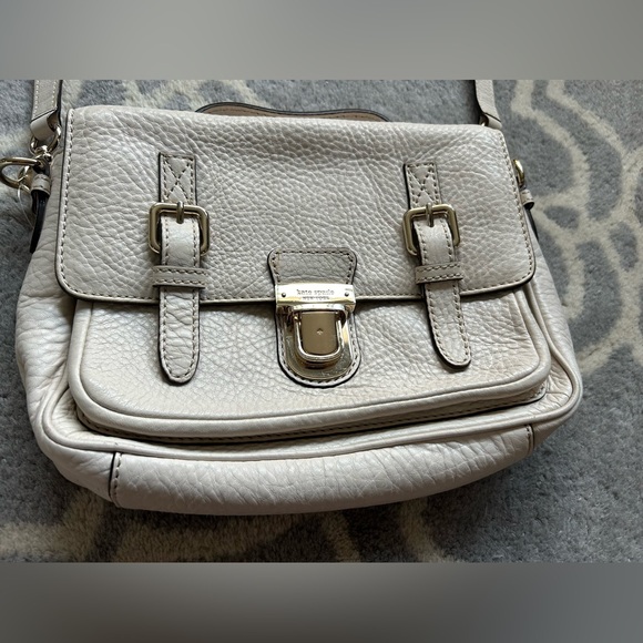 Kate Spade Lola Ave Lia Pebbled Leather Crossbody Messenger Purse Chalk White - Picture 2 of 15